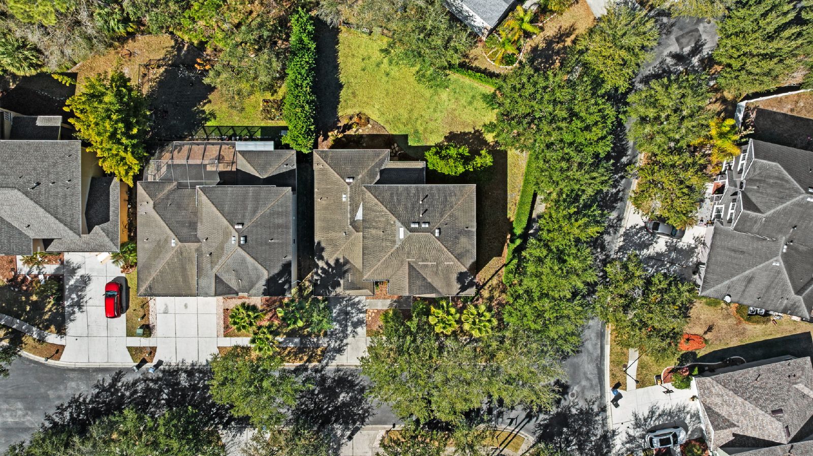 4 Bedroom 3 1/2 Bath 3 Car Garage Home In Buckingham At Tampa Palms property image