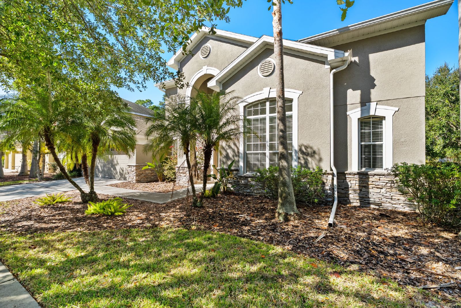 4 Bedroom 3 1/2 Bath 3 Car Garage Home In Buckingham At Tampa Palms property image