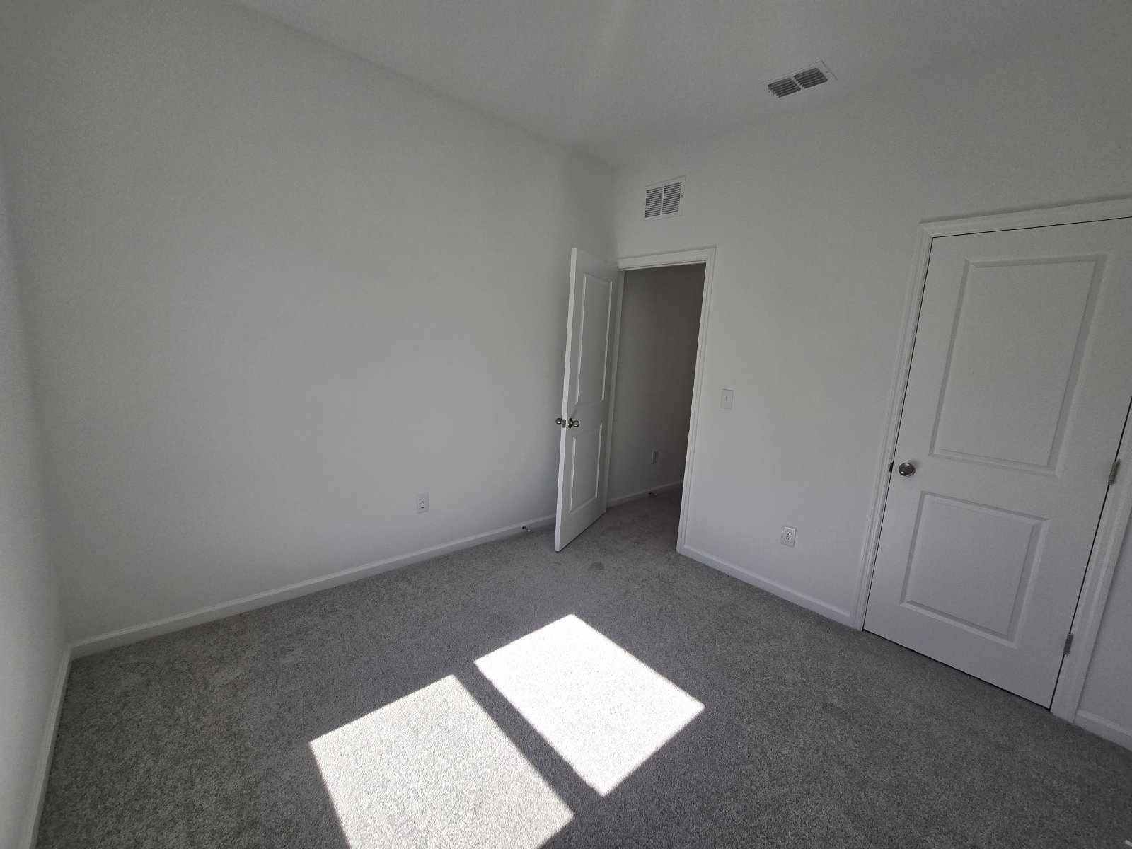 BRAND NEW 2025 3/2/2 In The New Pine Cone Reserve In Brooksville, FL! property image