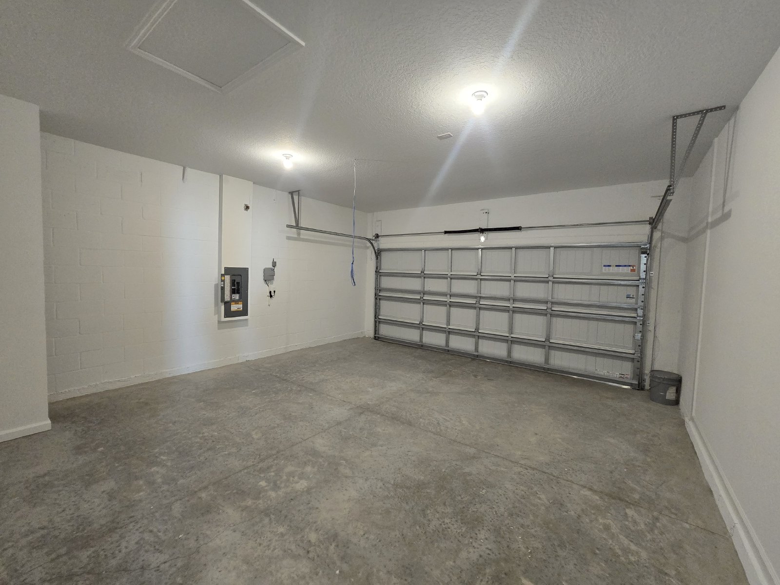 BRAND NEW 2025 3/2/2 In The New Pine Cone Reserve In Brooksville, FL! property image