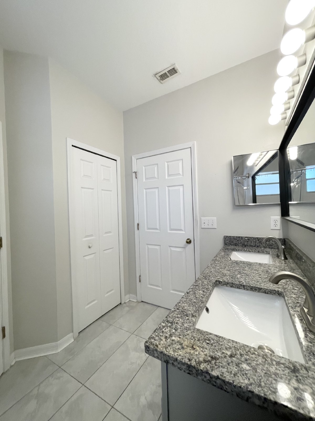 Move-In Ready 4 Bed, 2 Bath Home In Land O Lakes property image