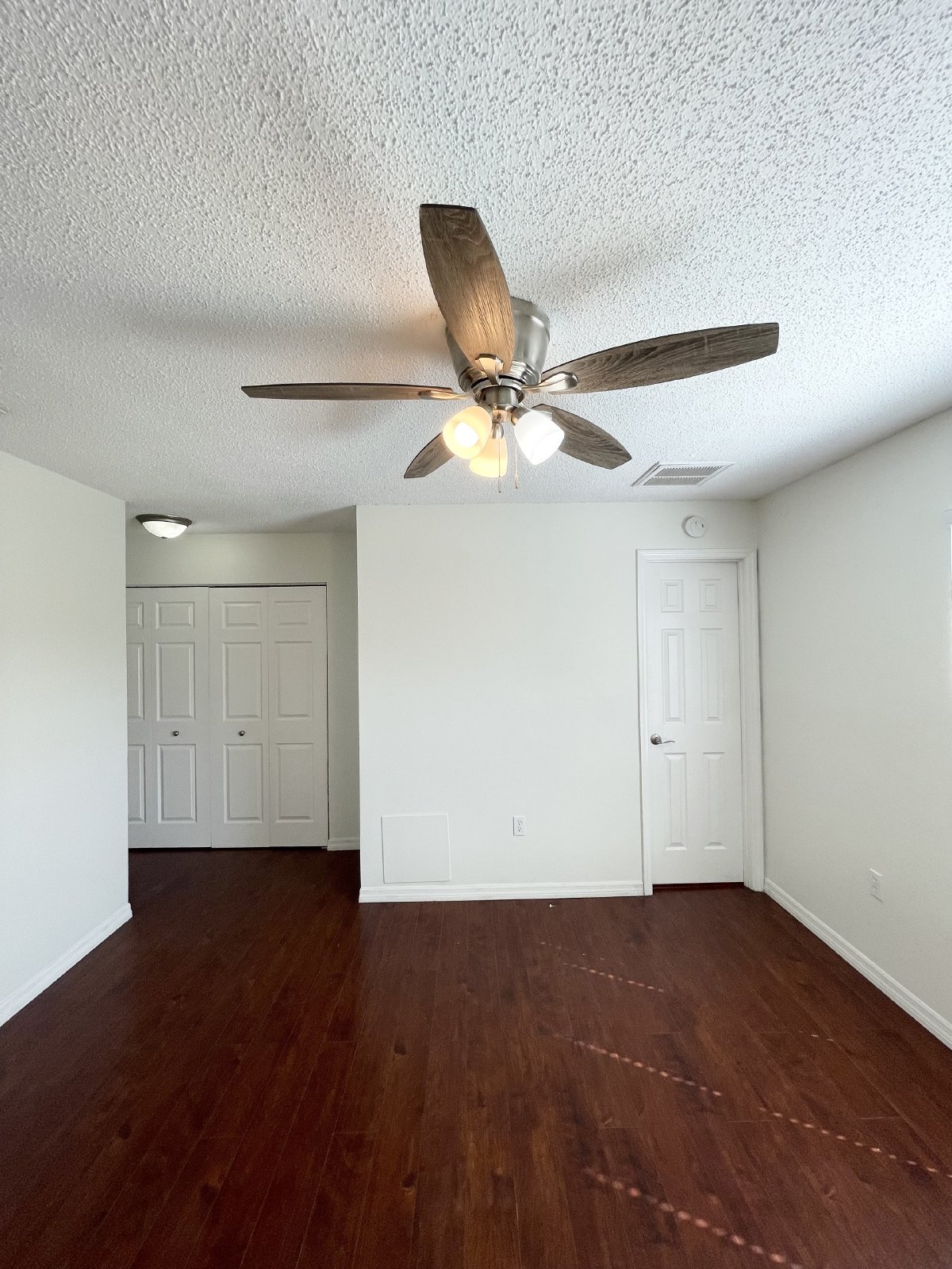 3 Bed, 2 Bath Home In New Port Richey property image