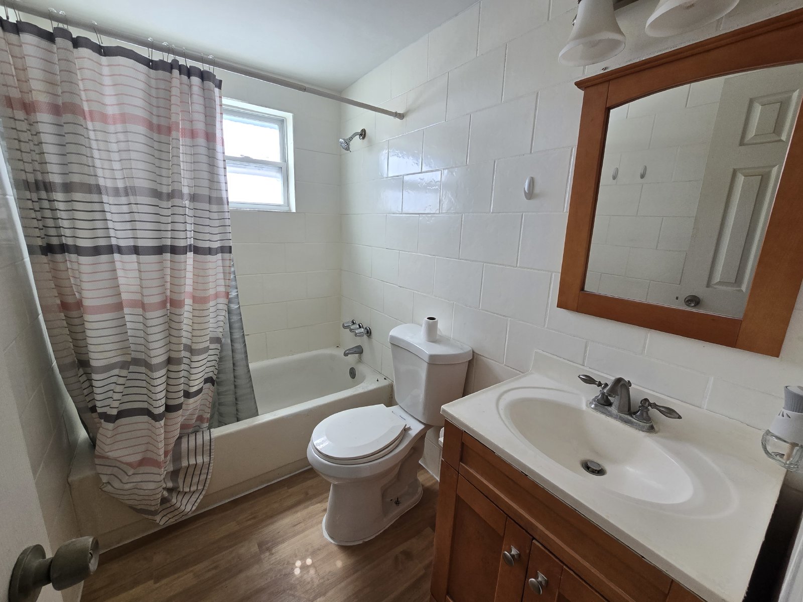 3 Bedroom In Aloha Gardens In Holiday! property image