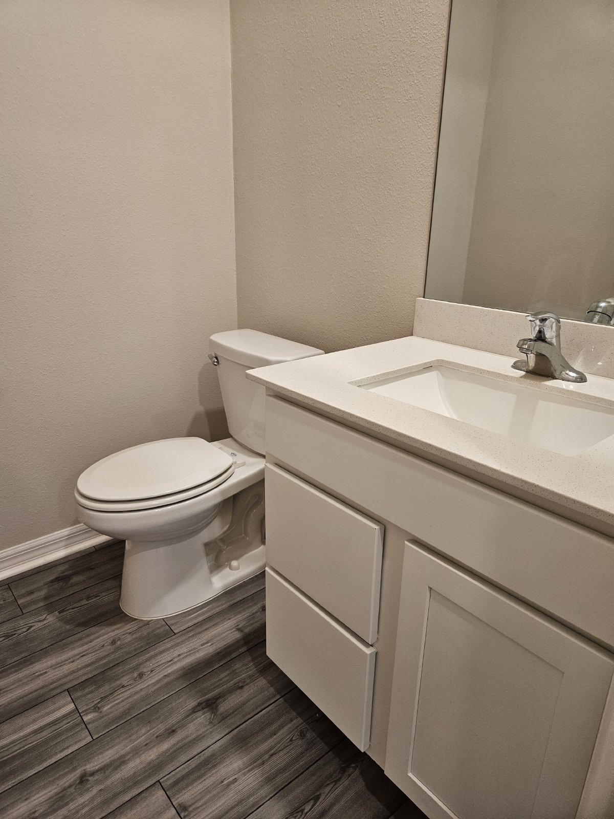 Mirada Townhome - 2 Bedrooms, 2.5 Baths, 1 Car Garage property image