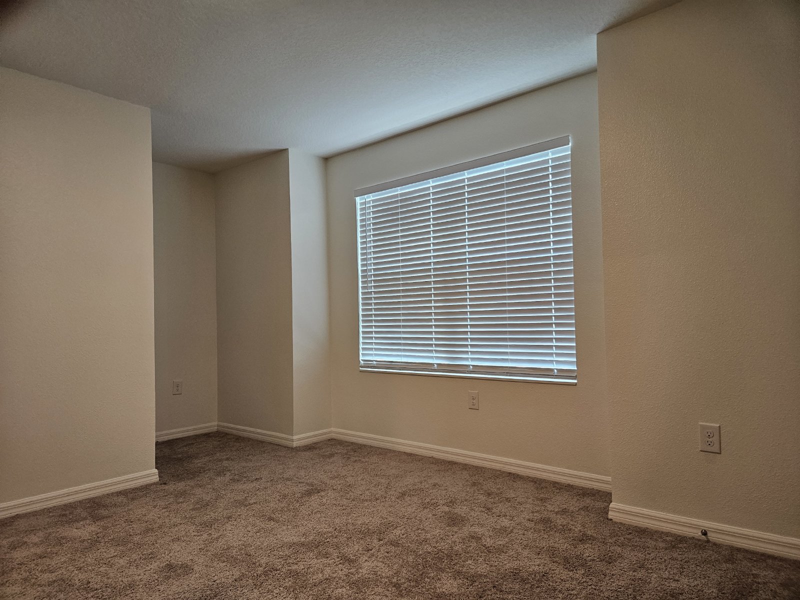 Mirada Townhome - 2 Bedrooms, 2.5 Baths, 1 Car Garage property image