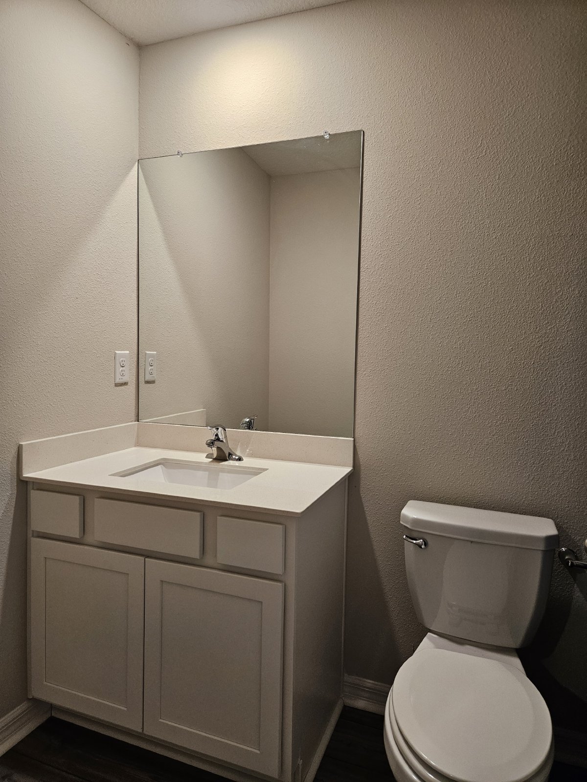 Mirada Townhome - 2 Bedrooms, 2.5 Baths, 1 Car Garage property image