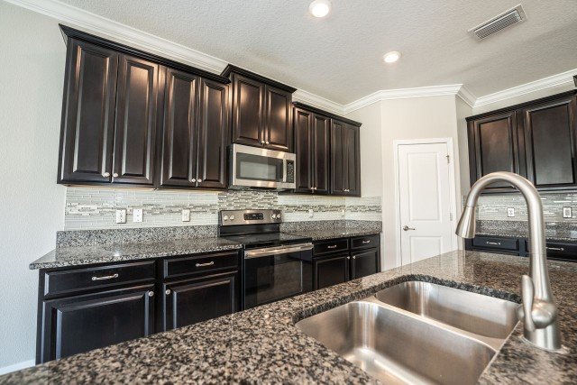 Four Bedroom/2.5 Bath In Union Park property image