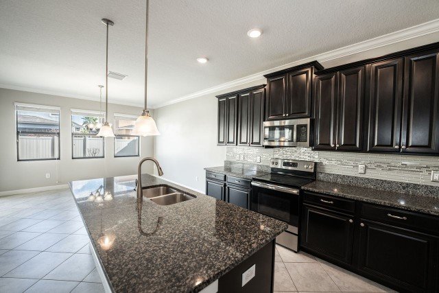 Four Bedroom/2.5 Bath In Union Park property image