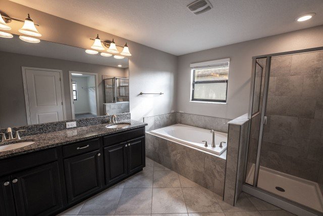 Four Bedroom/2.5 Bath In Union Park property image