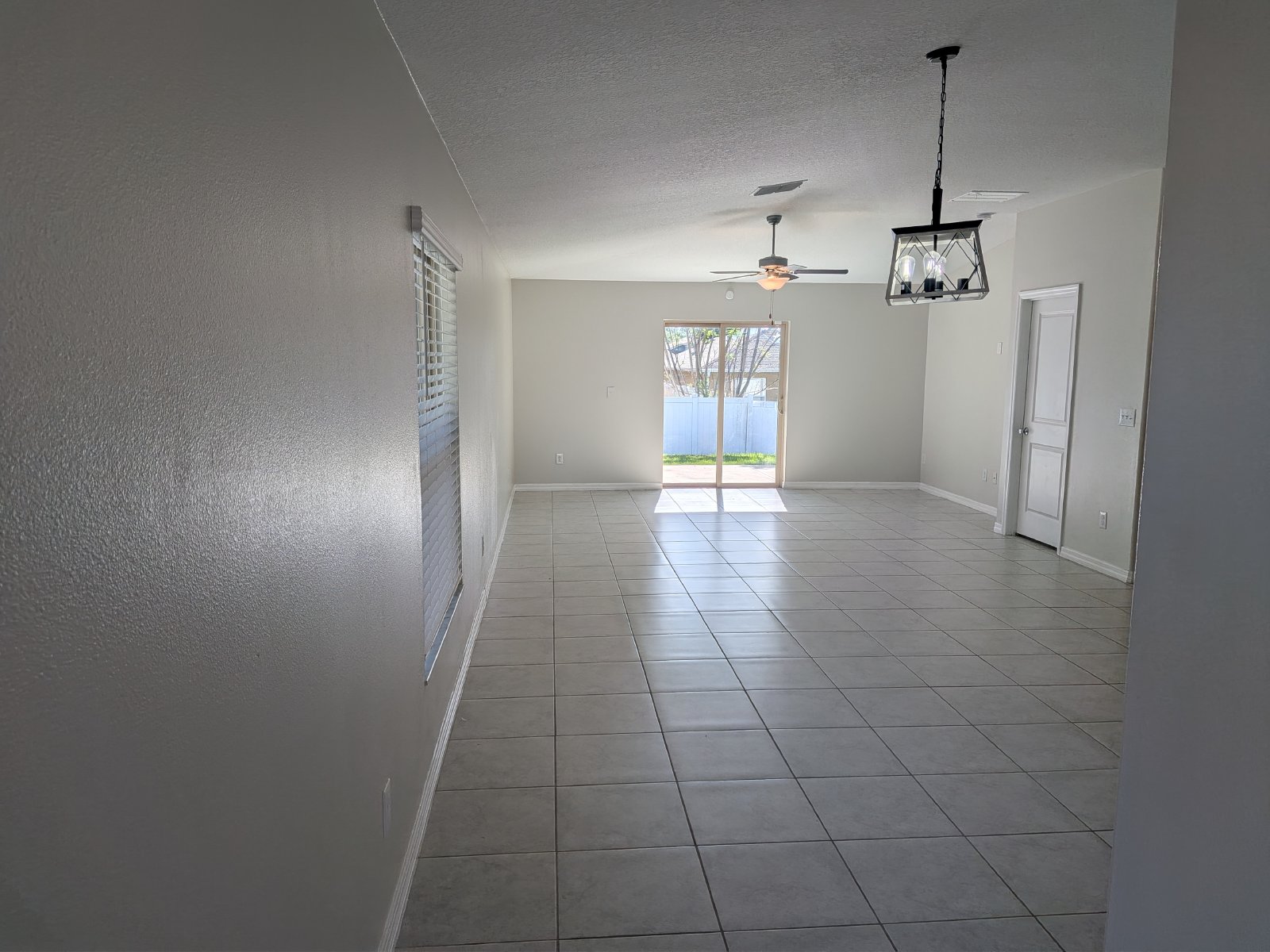 Nice 4/2/2 In Villages Of Avalon property image