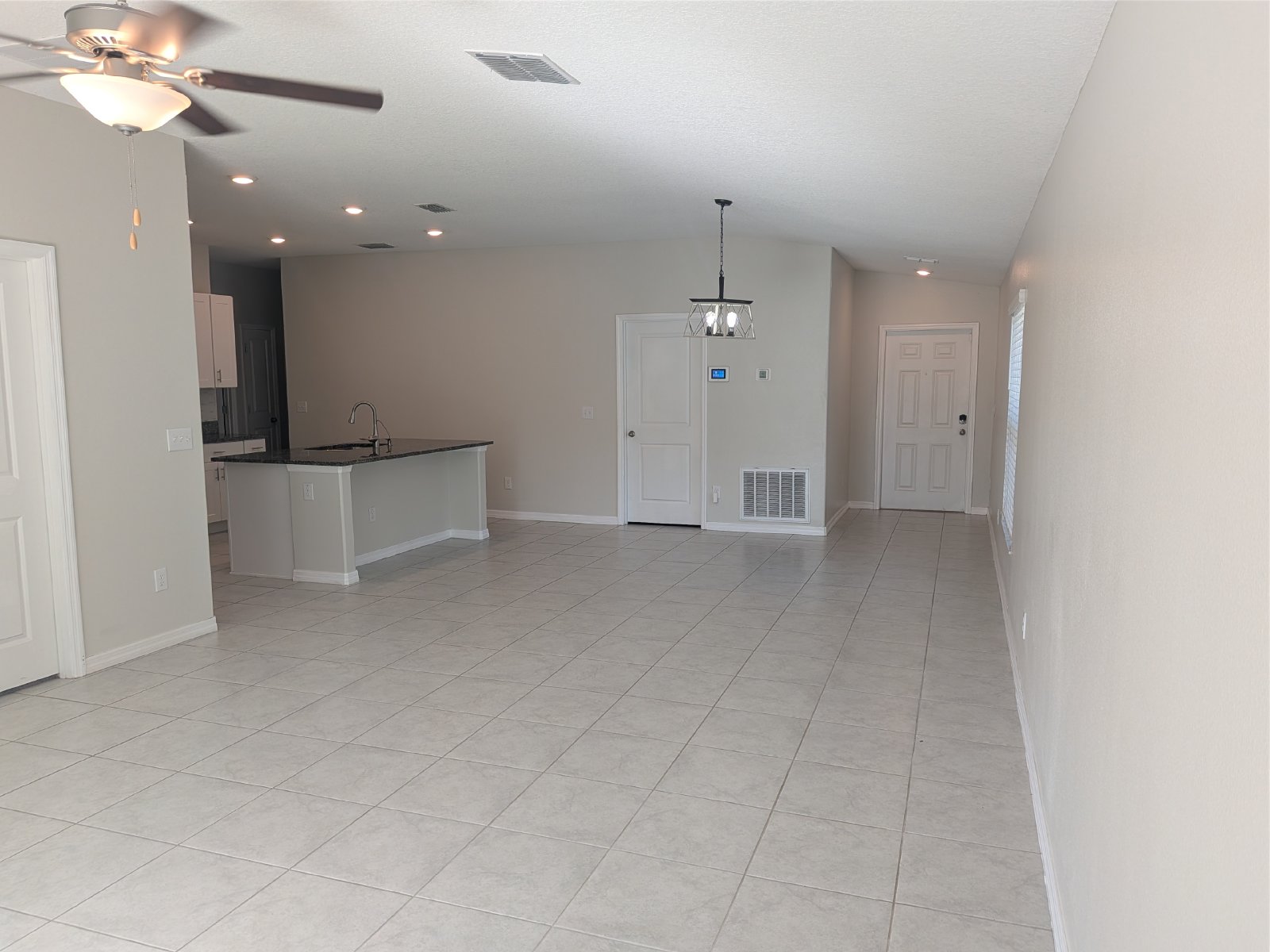 Nice 4/2/2 In Villages Of Avalon property image
