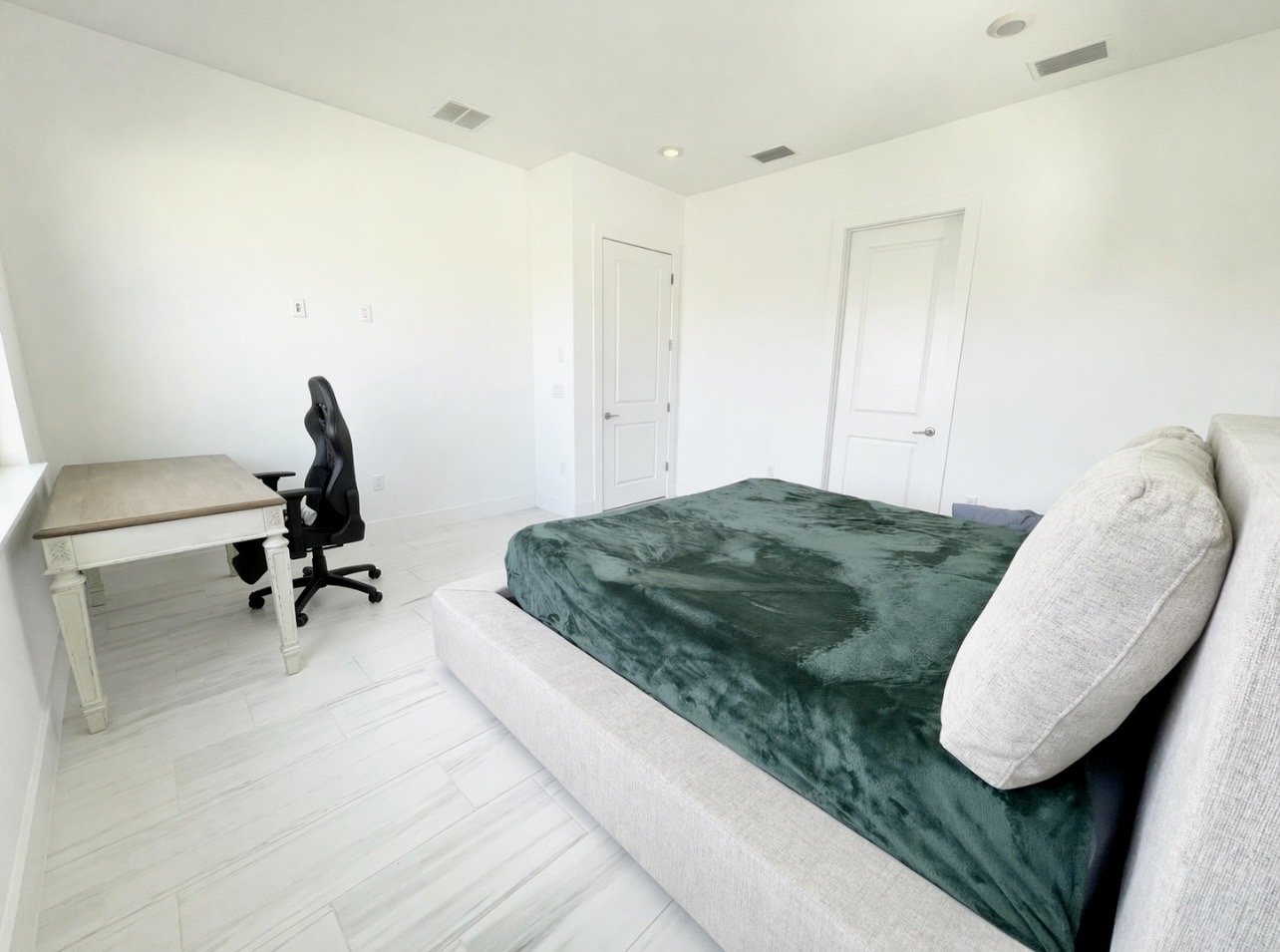 Wesley Chapel 3BR Home with Water View & Lagoon Pool Access property image
