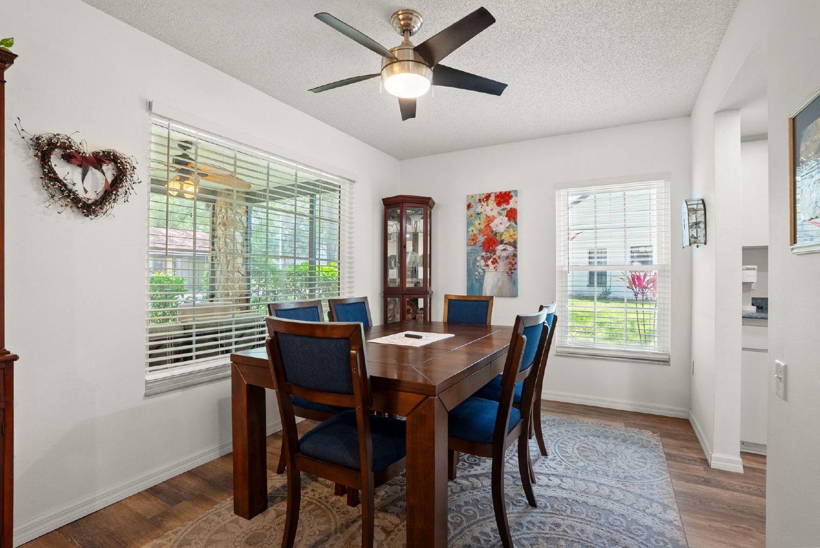 2 Bed 2 Bath Villa End Unit FURNISHED First Time Rental property image