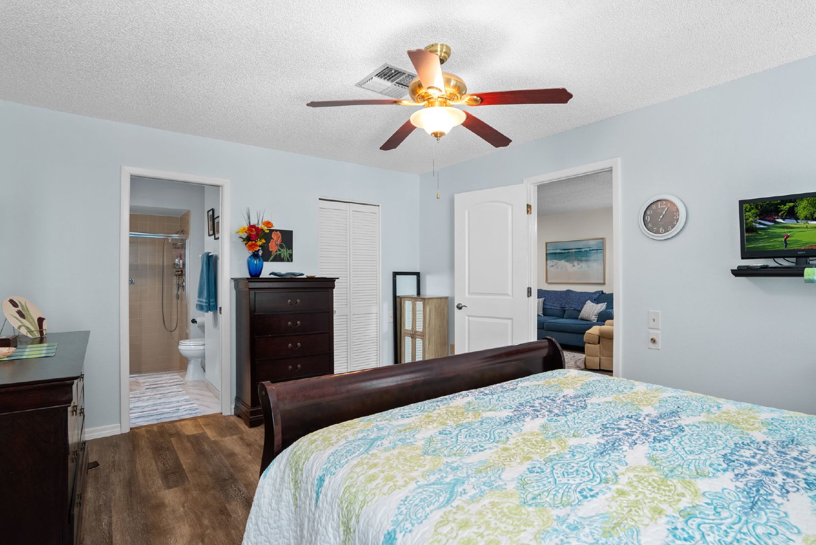 2 Bed 2 Bath Villa End Unit FURNISHED First Time Rental property image