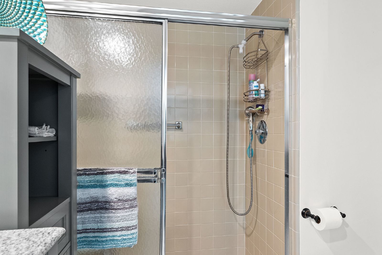 2 Bed 2 Bath Villa End Unit FURNISHED First Time Rental property image