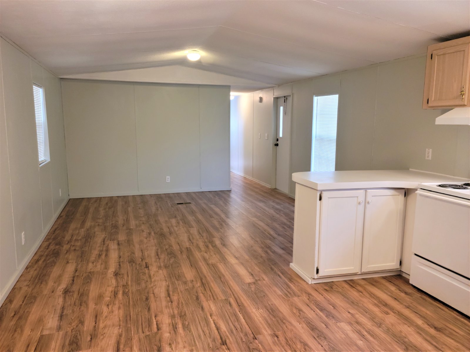 3/2 Mobile Home Located In Homosassa, FL! Fenced Yard! property image