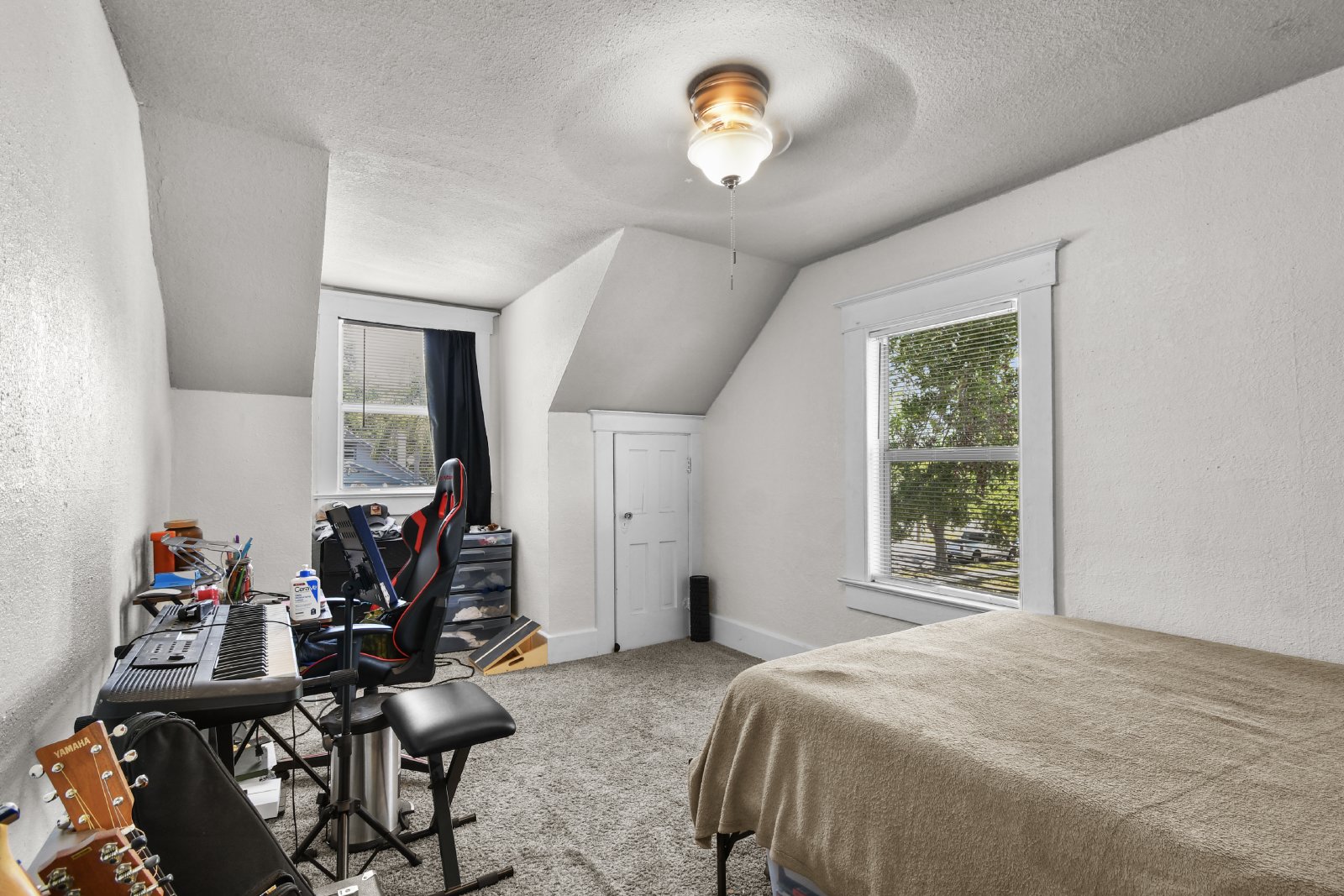 Completely Remodeled 3/2 Two Story property image