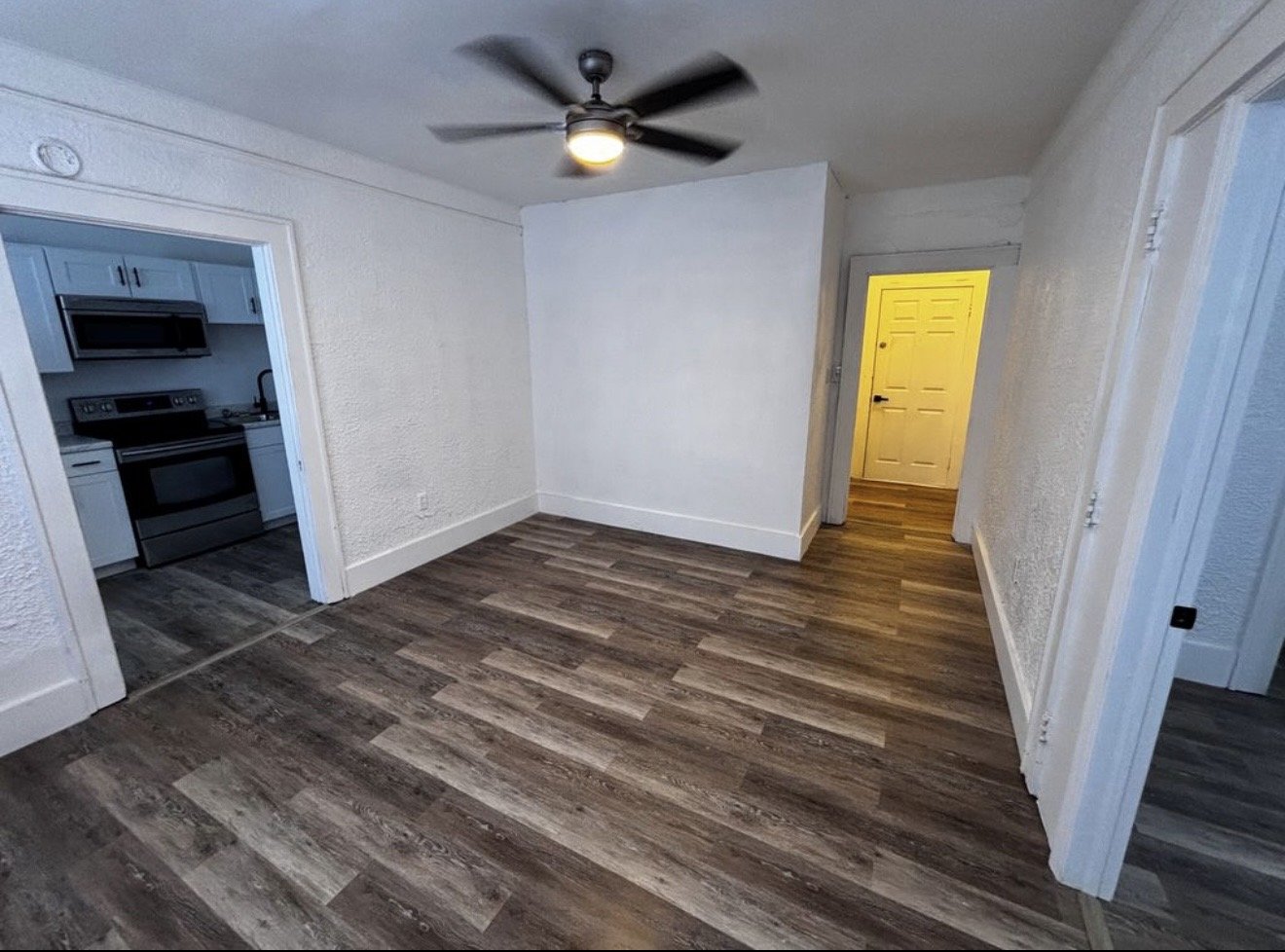 Charming 2 Bed 1 Bath Apartment property image