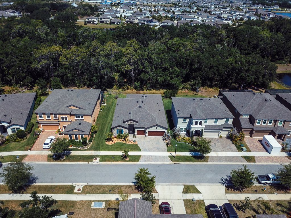 Three Bedroom With Den Custom Home In Triple Creek property image