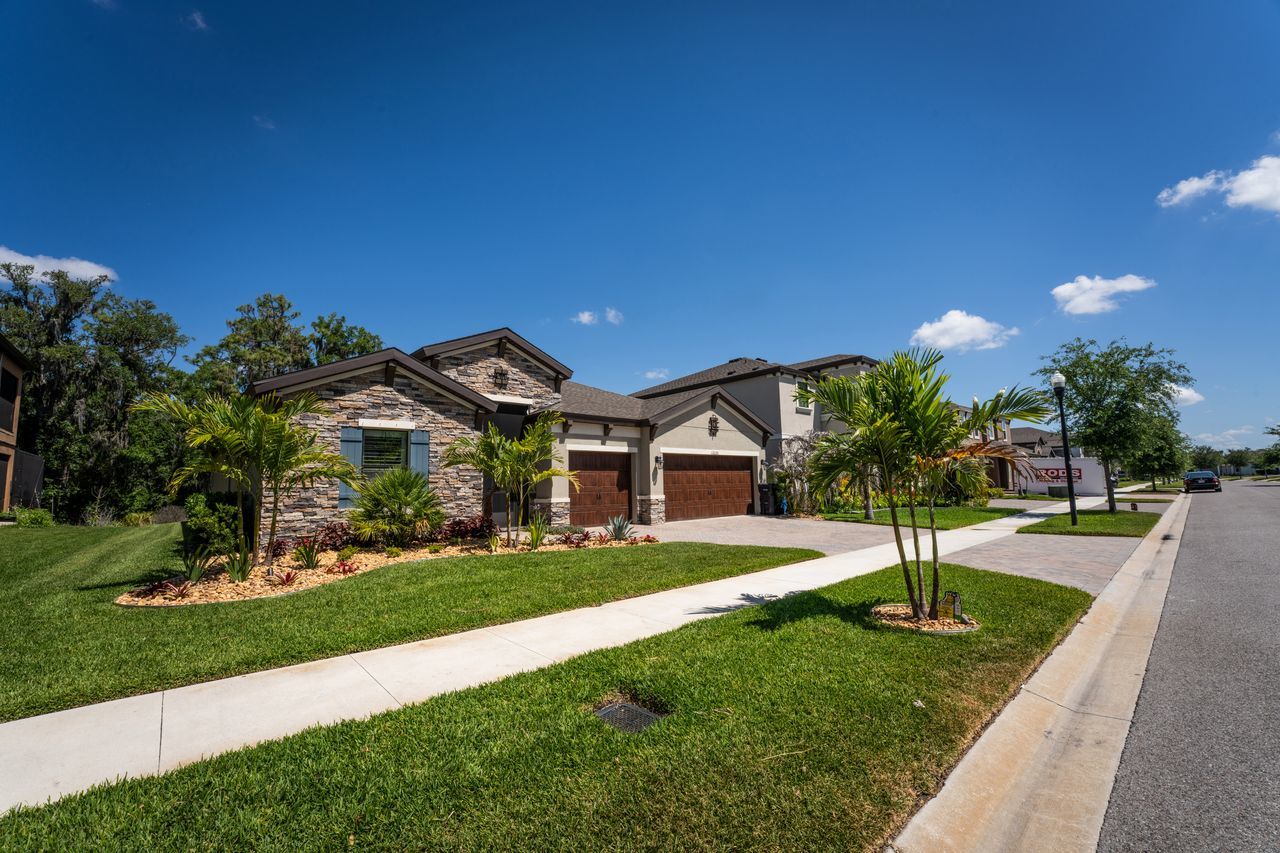 Three Bedroom With Den Custom Home In Triple Creek property image