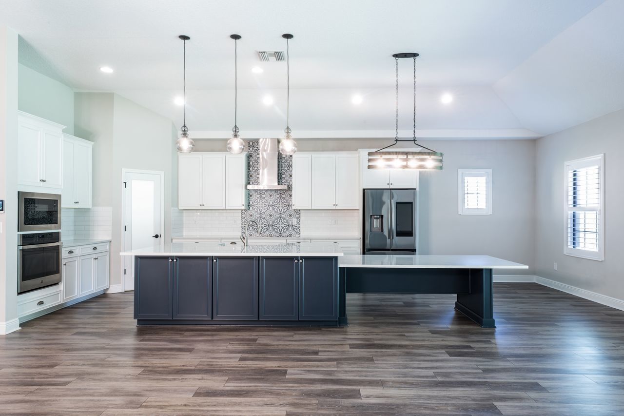 Three Bedroom With Den Custom Home In Triple Creek property image