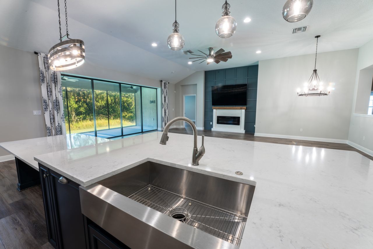 Three Bedroom With Den Custom Home In Triple Creek property image