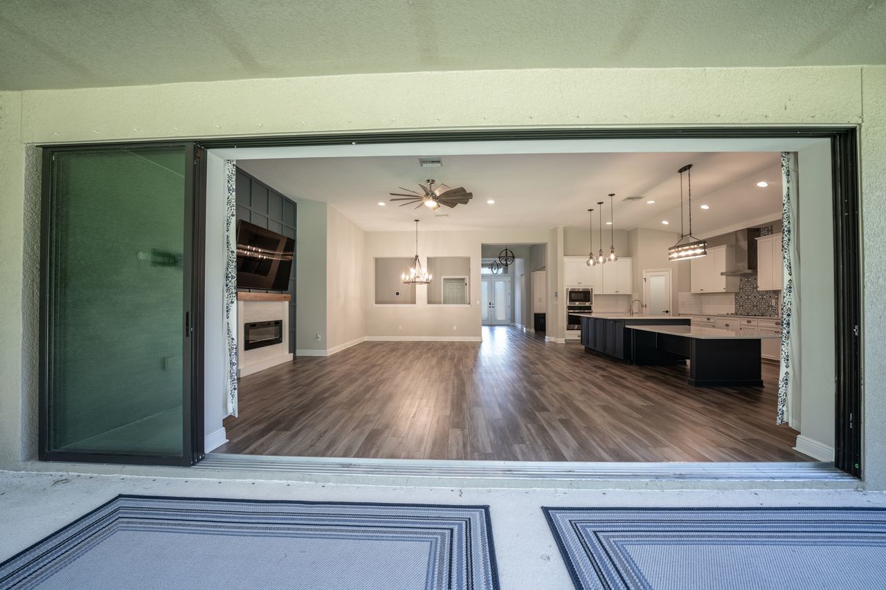 Three Bedroom With Den Custom Home In Triple Creek property image