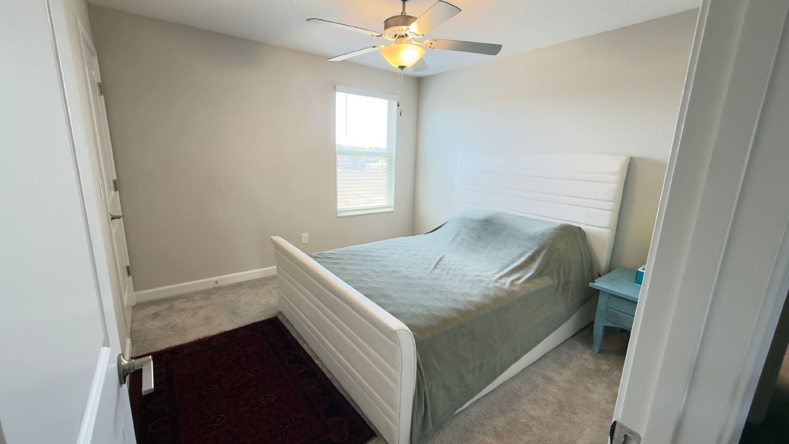 Beautiful Modern 4 Bedroom 3 Bathroom Home In Lutz property image