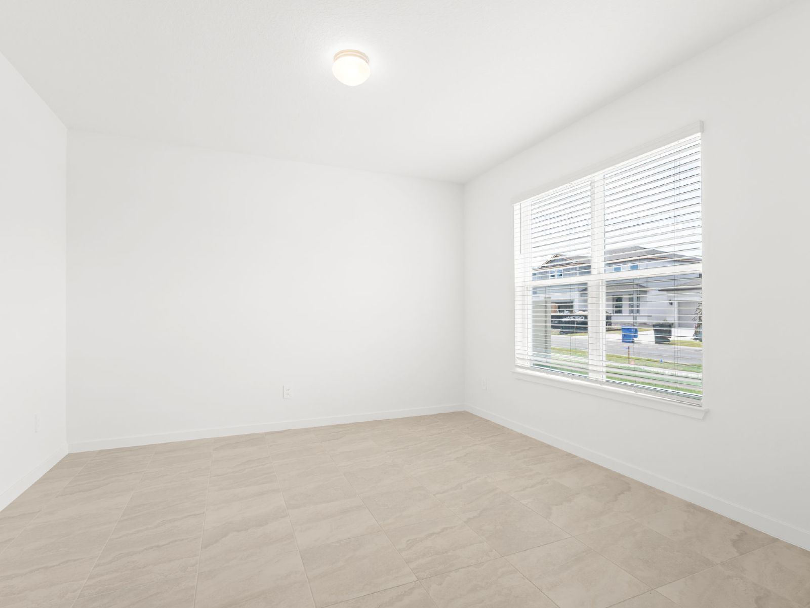 NEW CONSTRUCTION Available For Rent!! 4 Bed 4 Bath With Loft And Bonus property image