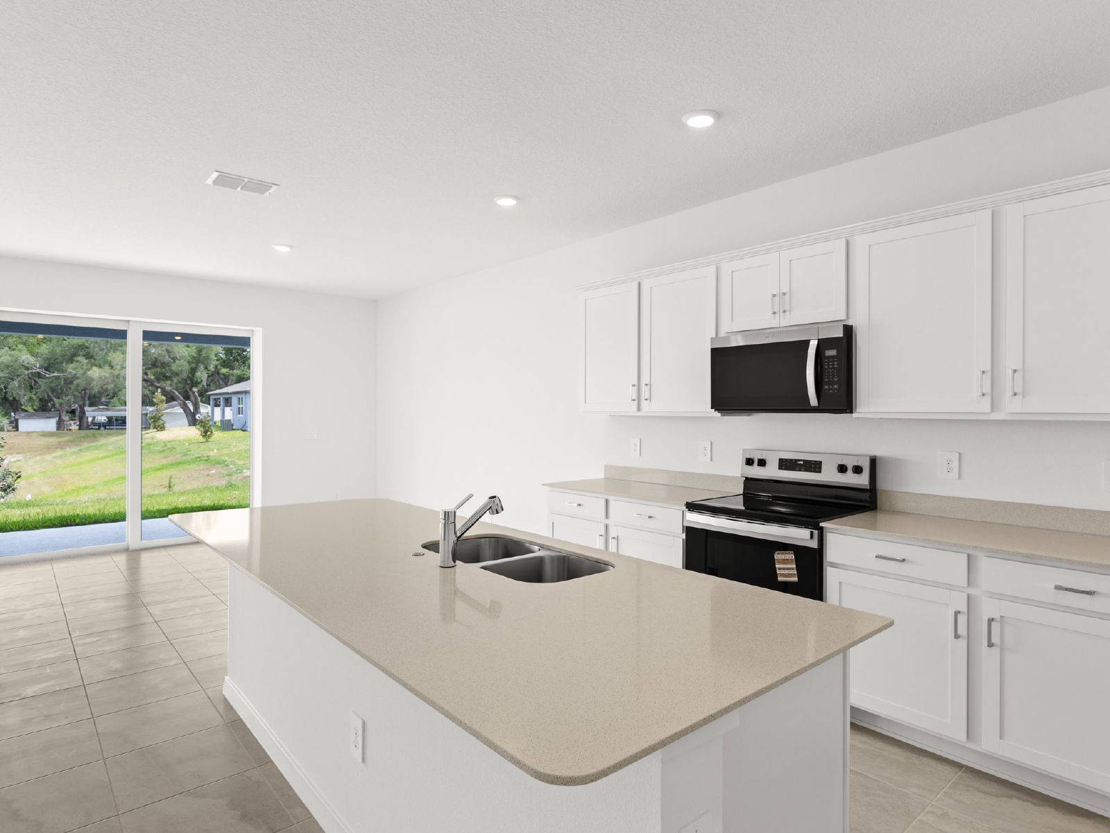 NEW CONSTRUCTION Available For Rent!! 4 Bed 4 Bath With Loft And Bonus property image
