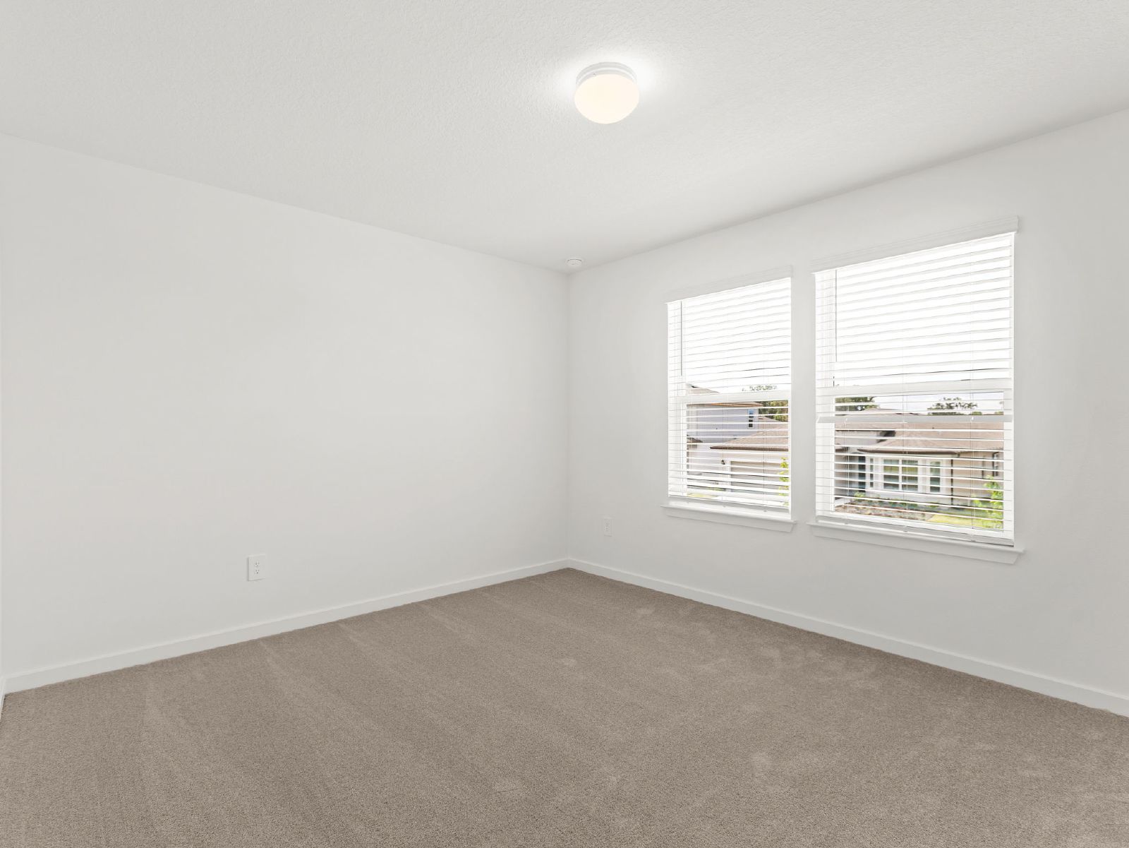 NEW CONSTRUCTION Available For Rent!! 4 Bed 4 Bath With Loft And Bonus property image