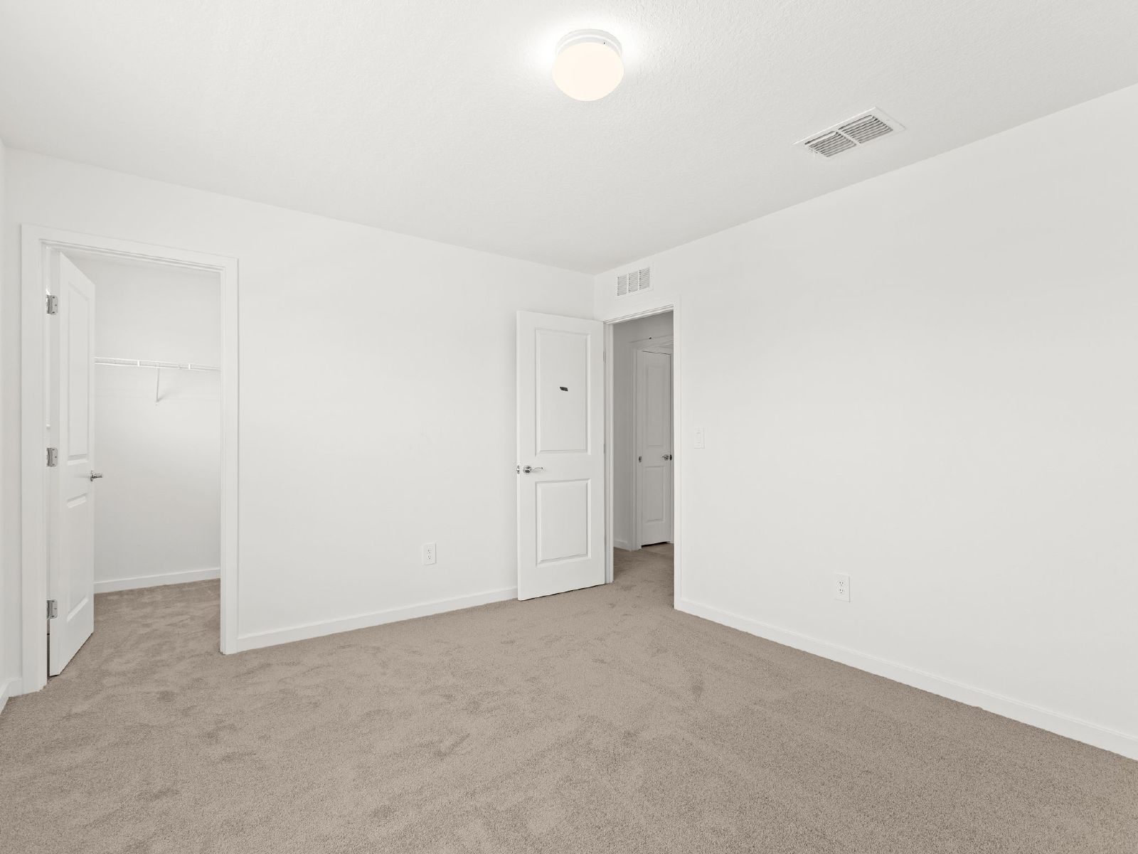 NEW CONSTRUCTION Available For Rent!! 4 Bed 4 Bath With Loft And Bonus property image