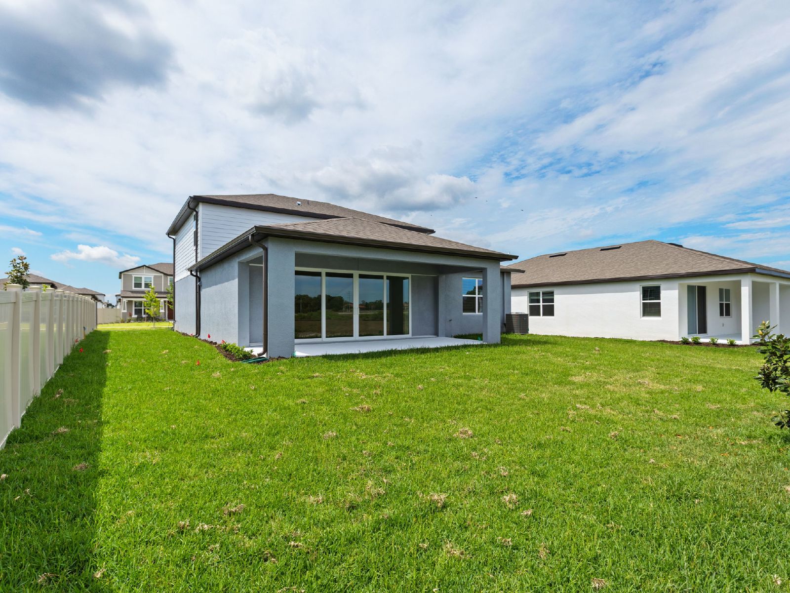 NEW CONSTRUCTION Available For Rent!! 4 Bed 4 Bath With Loft And Bonus property image
