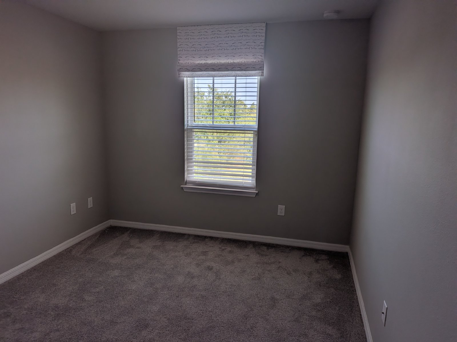 3/2.5/2 Former Model Home In Avalon Park property image
