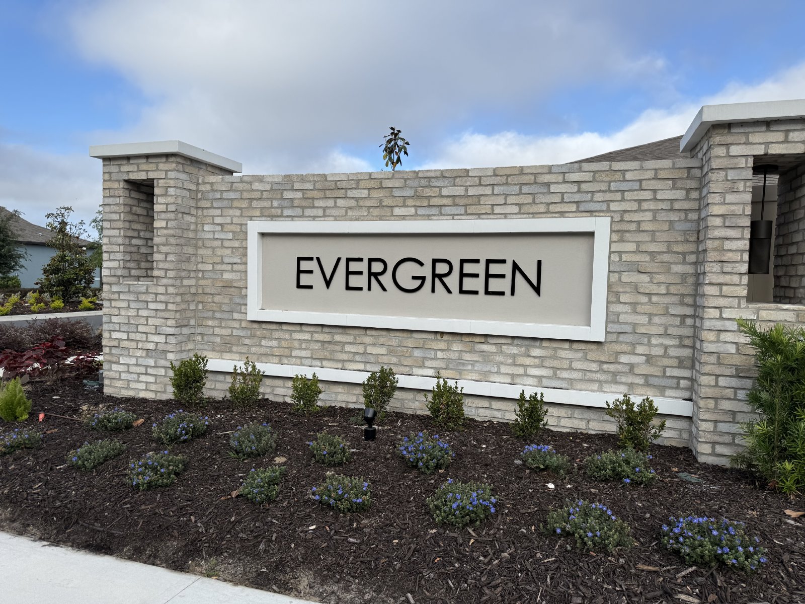 NEW CONSTRUCTION Available For Rent!! 4 Bed 4 Bath With Loft And Bonus property image