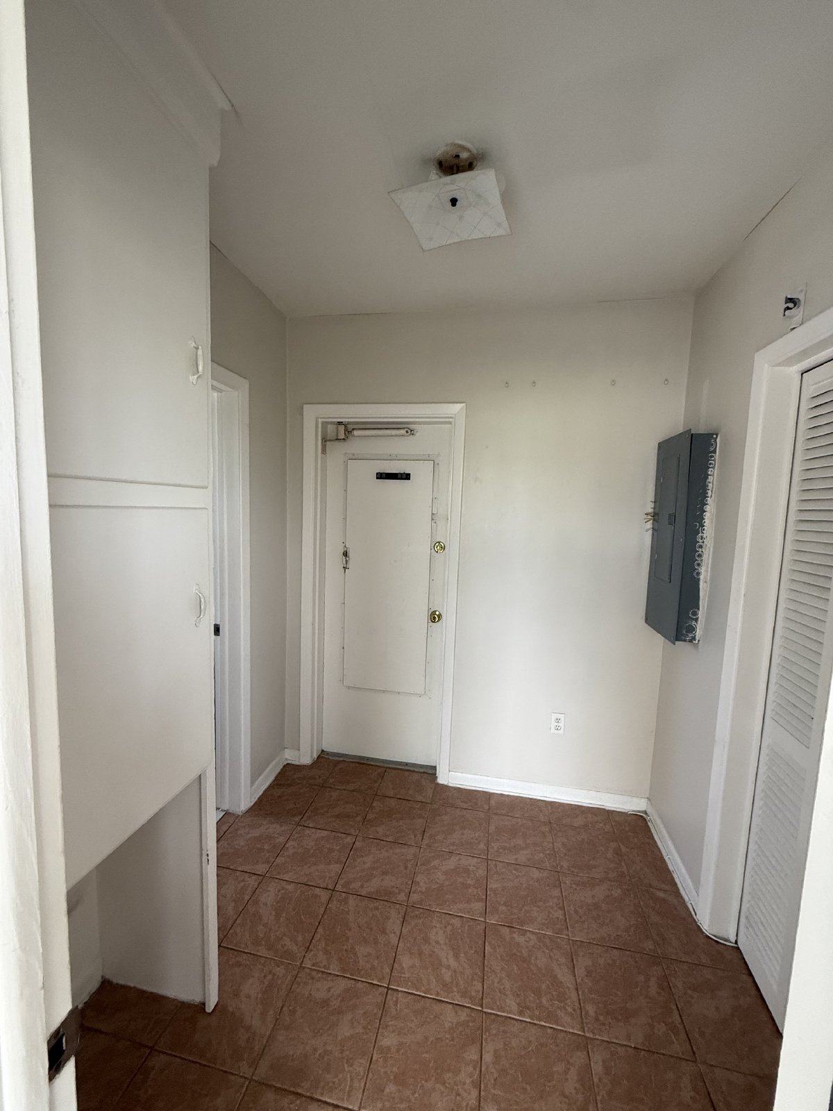 Studio Apartment property image