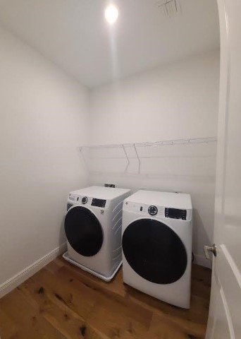 Newer 2/2 Condo In Downtown St Petersburg! property image