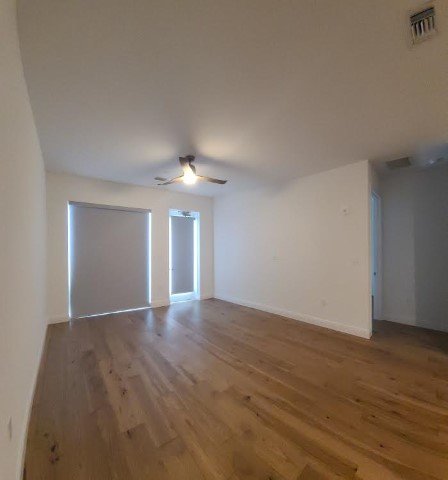 Newer 2/2 Condo In Downtown St Petersburg! property image
