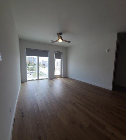 Newer 2/2 Condo In Downtown St Petersburg! property image