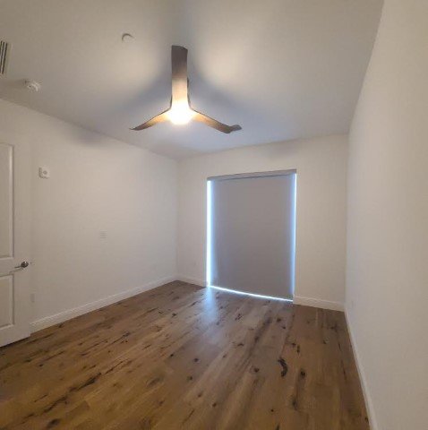 Newer 2/2 Condo In Downtown St Petersburg! property image