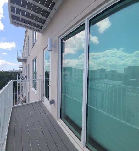 Newer 2/2 Condo In Downtown St Petersburg! property image