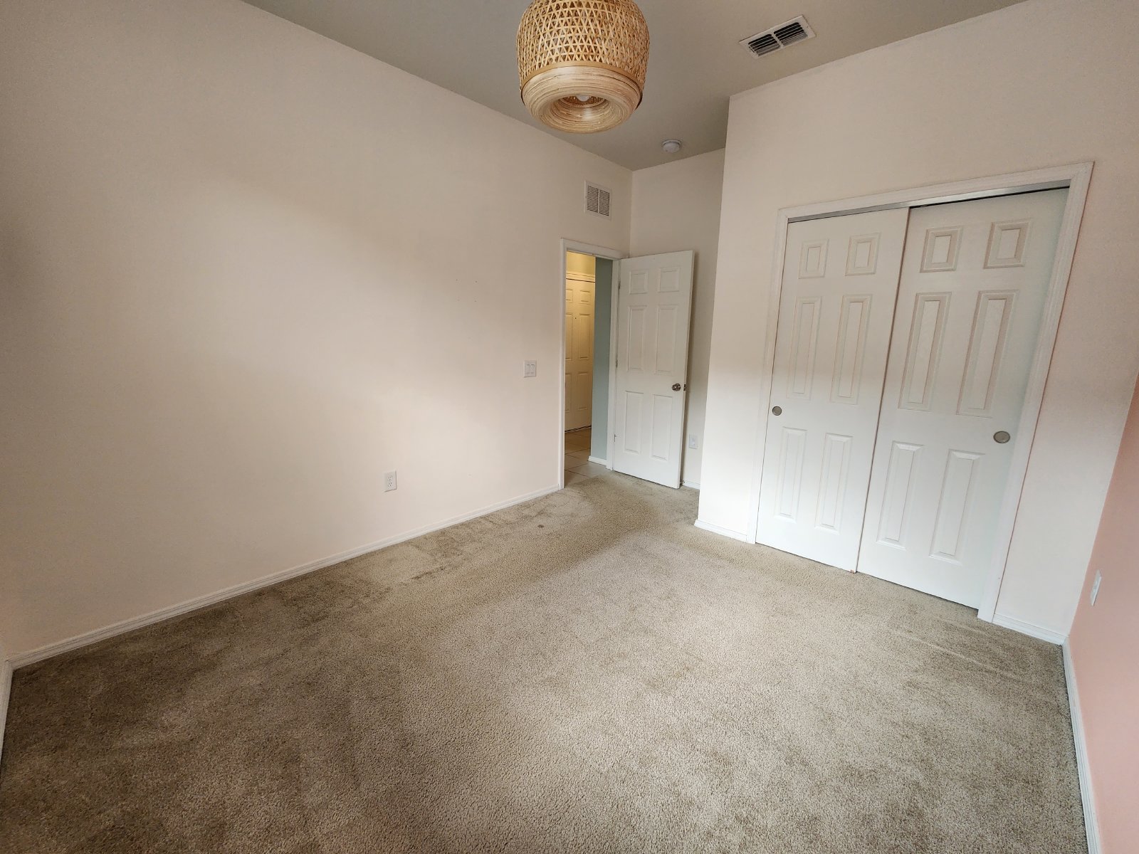 Gorgeous 3/2/2 In Trillium Avail 6/15 property image