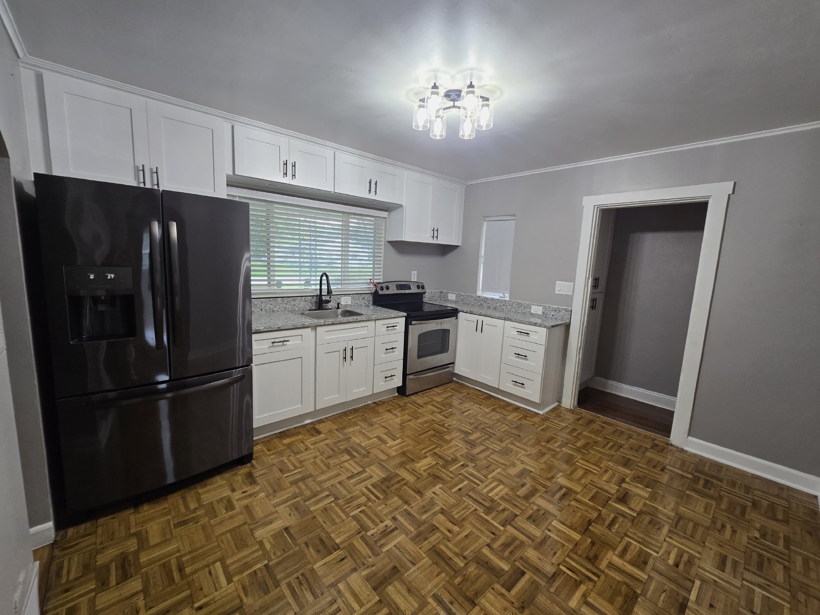 2/1/DEN Located In Brooksville, FL In Masaryktown! property image