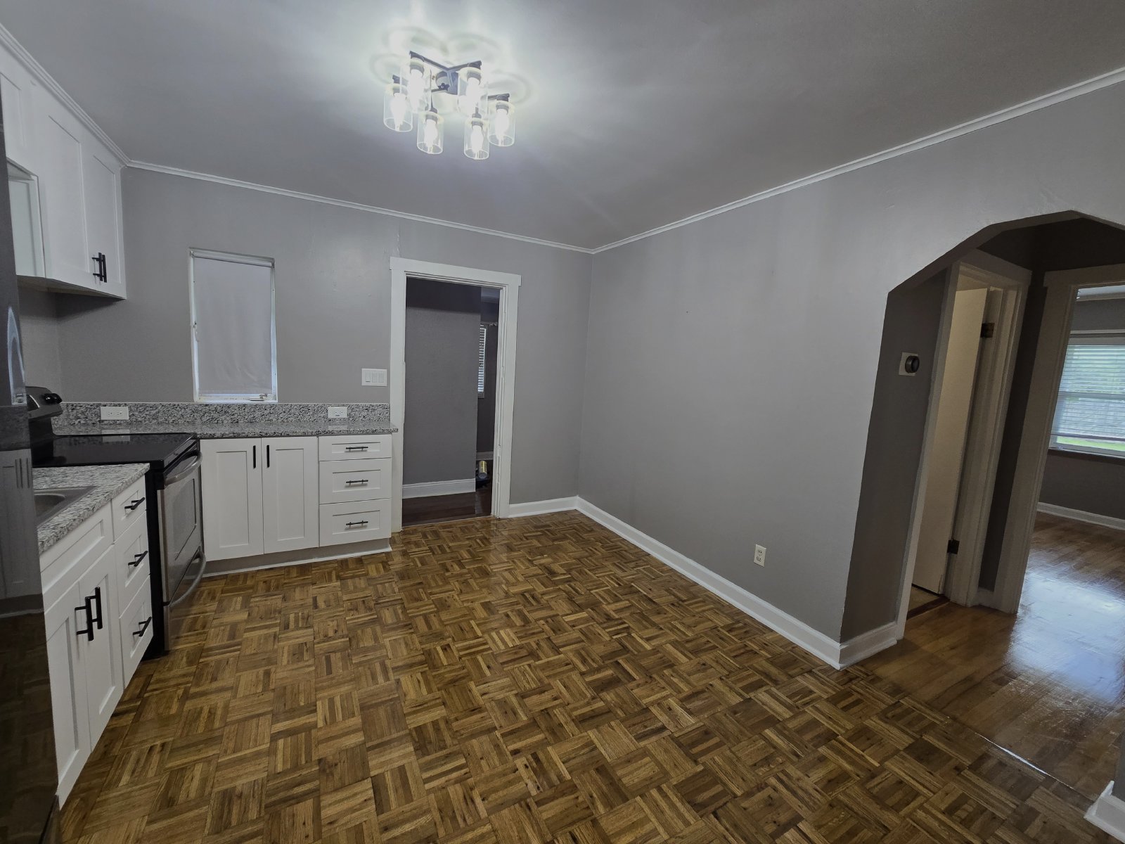 2/1/DEN Located In Brooksville, FL In Masaryktown! property image