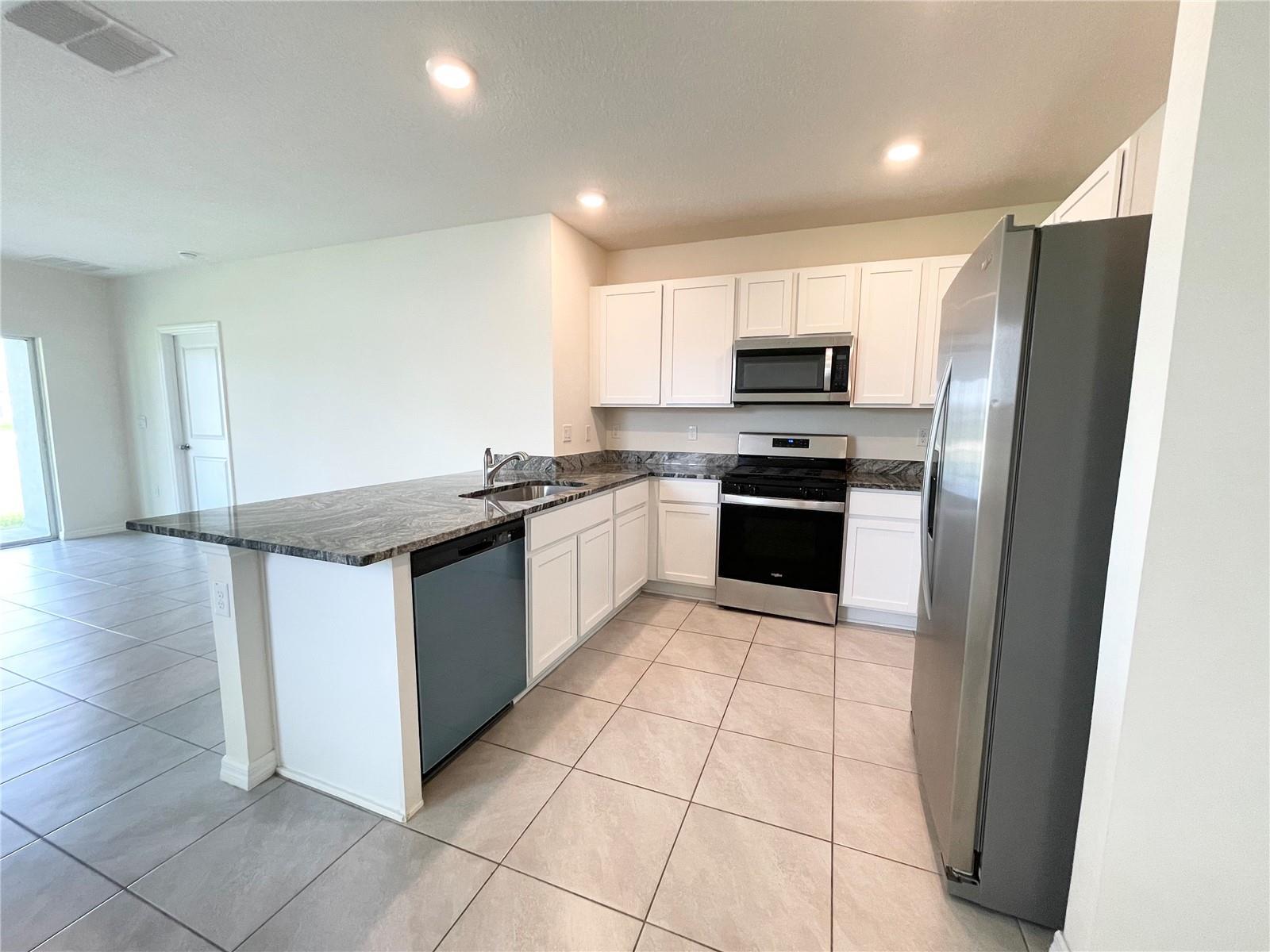 Move-In Ready 3 Bedroom Home In Zephyrhills property image