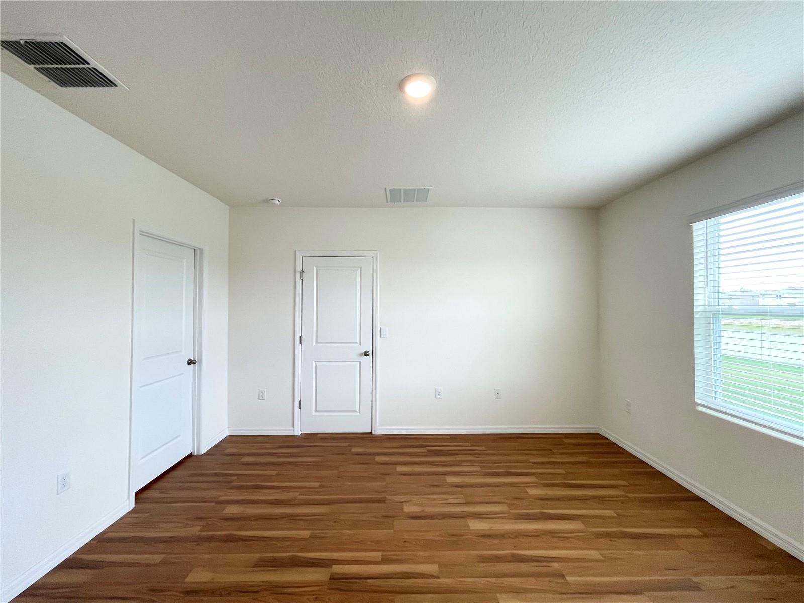 Move-In Ready 3 Bedroom Home In Zephyrhills property image