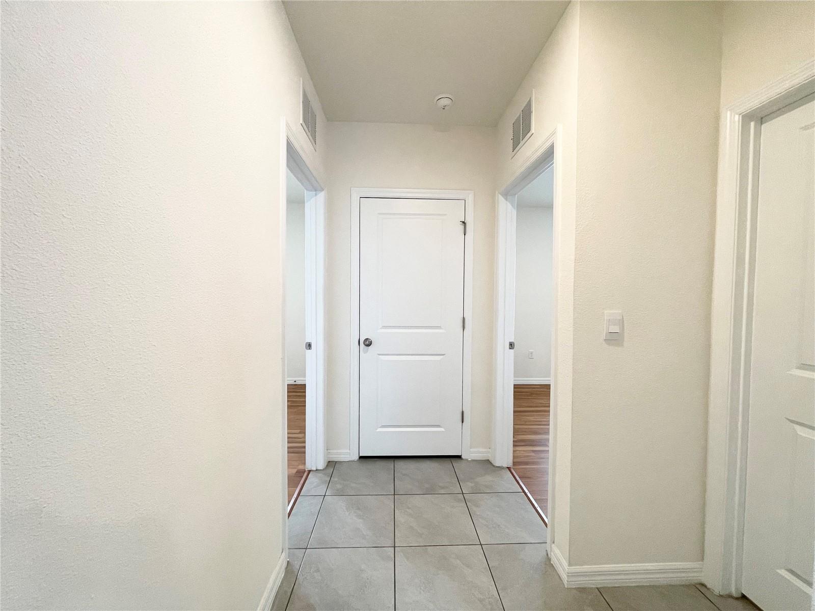 Move-In Ready 3 Bedroom Home In Zephyrhills property image