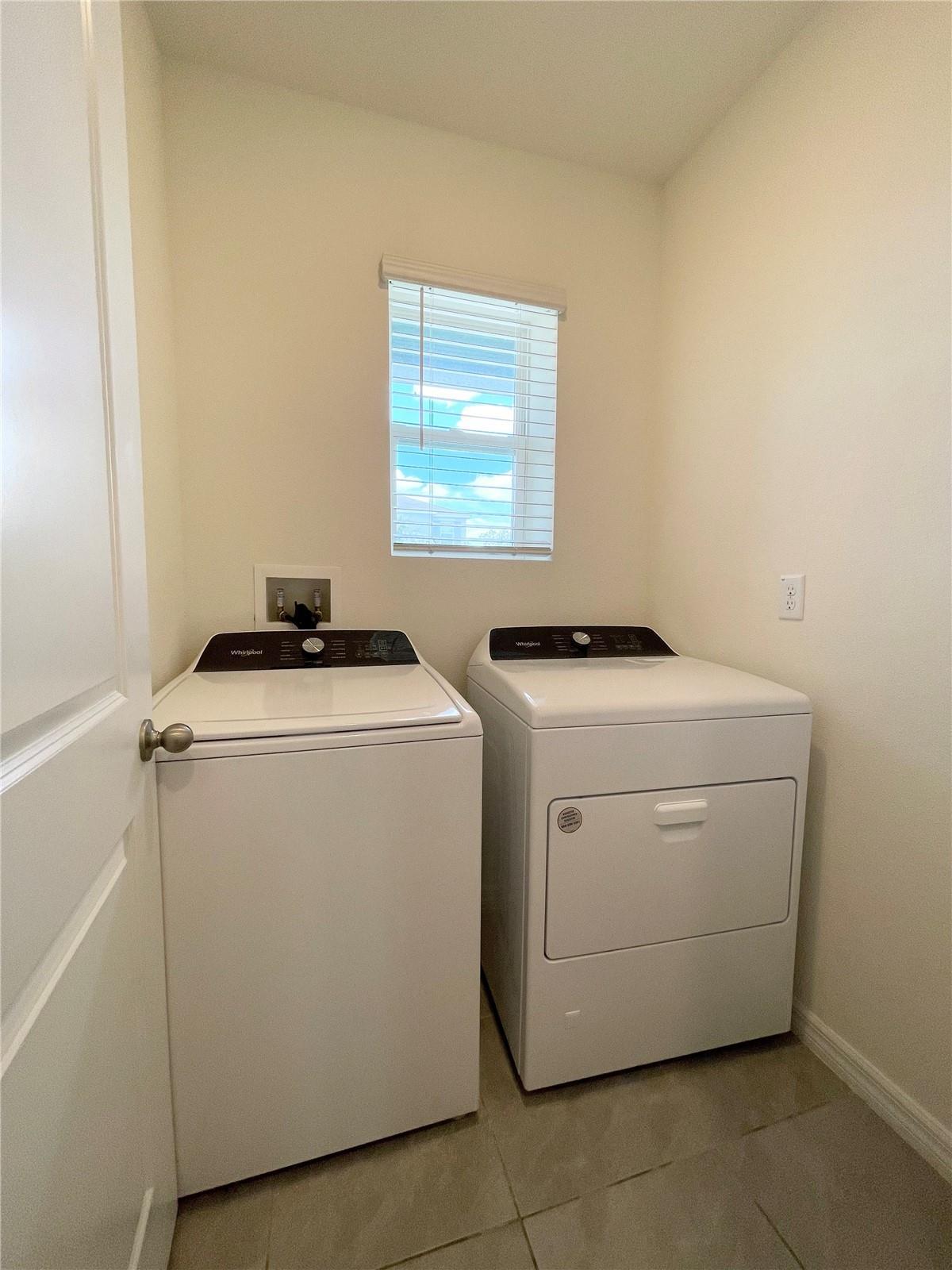 Move-In Ready 3 Bedroom Home In Zephyrhills property image