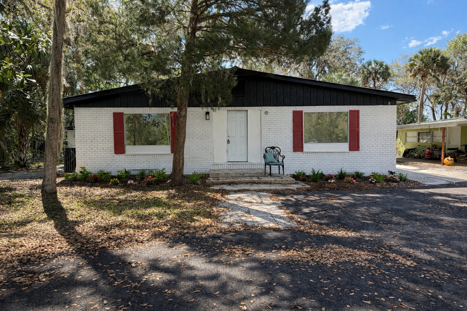 Beautifully Renovated 5/2 In Crystal River property image
