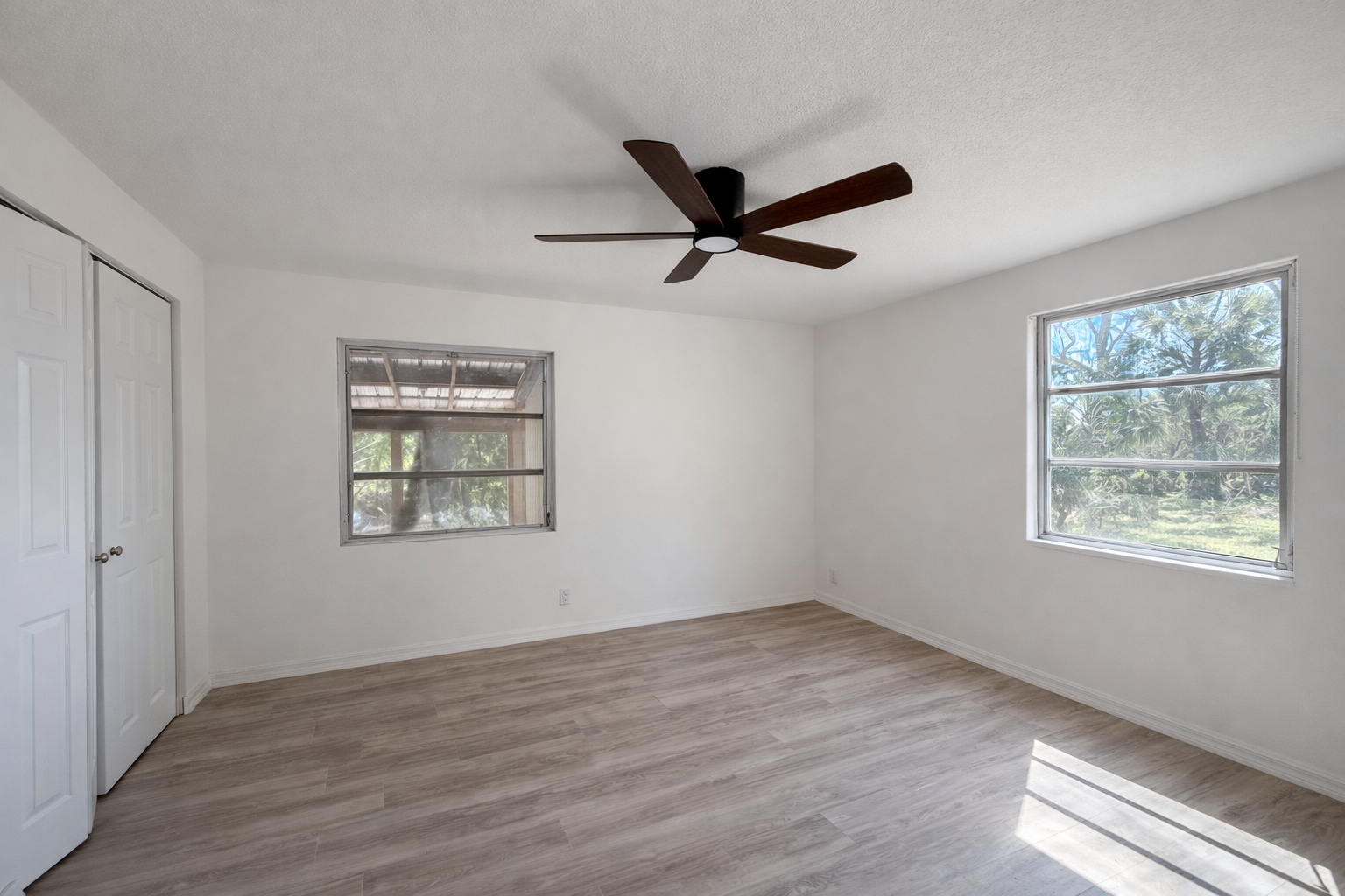 Beautifully Renovated 5/2 In Crystal River property image